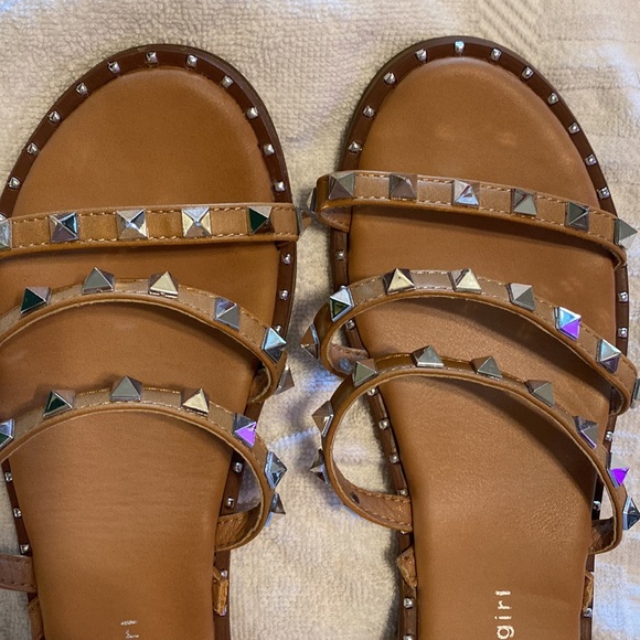 STEVE MADDEN STUDDED SANDALS - Picture 5 of 11